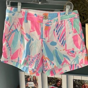 Lilly Pulitzer 5 inch inseam Callahan shorts